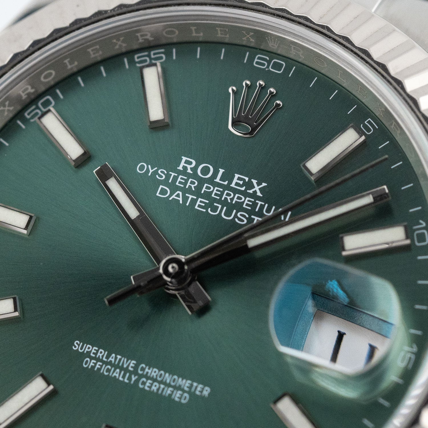 Datejust 41 Green Dial Unworn 2025 Jubilee - 126334 - Image 3