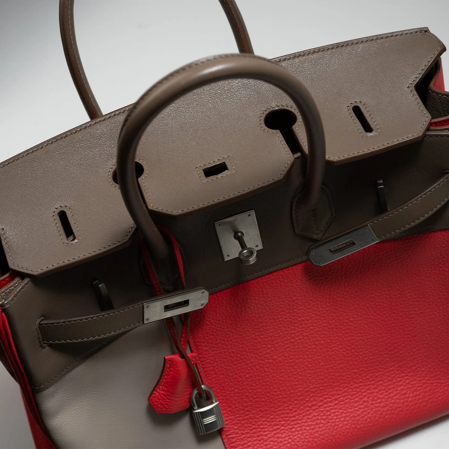 Hermés Limited Edition 35cm Tri-Color - Image 6