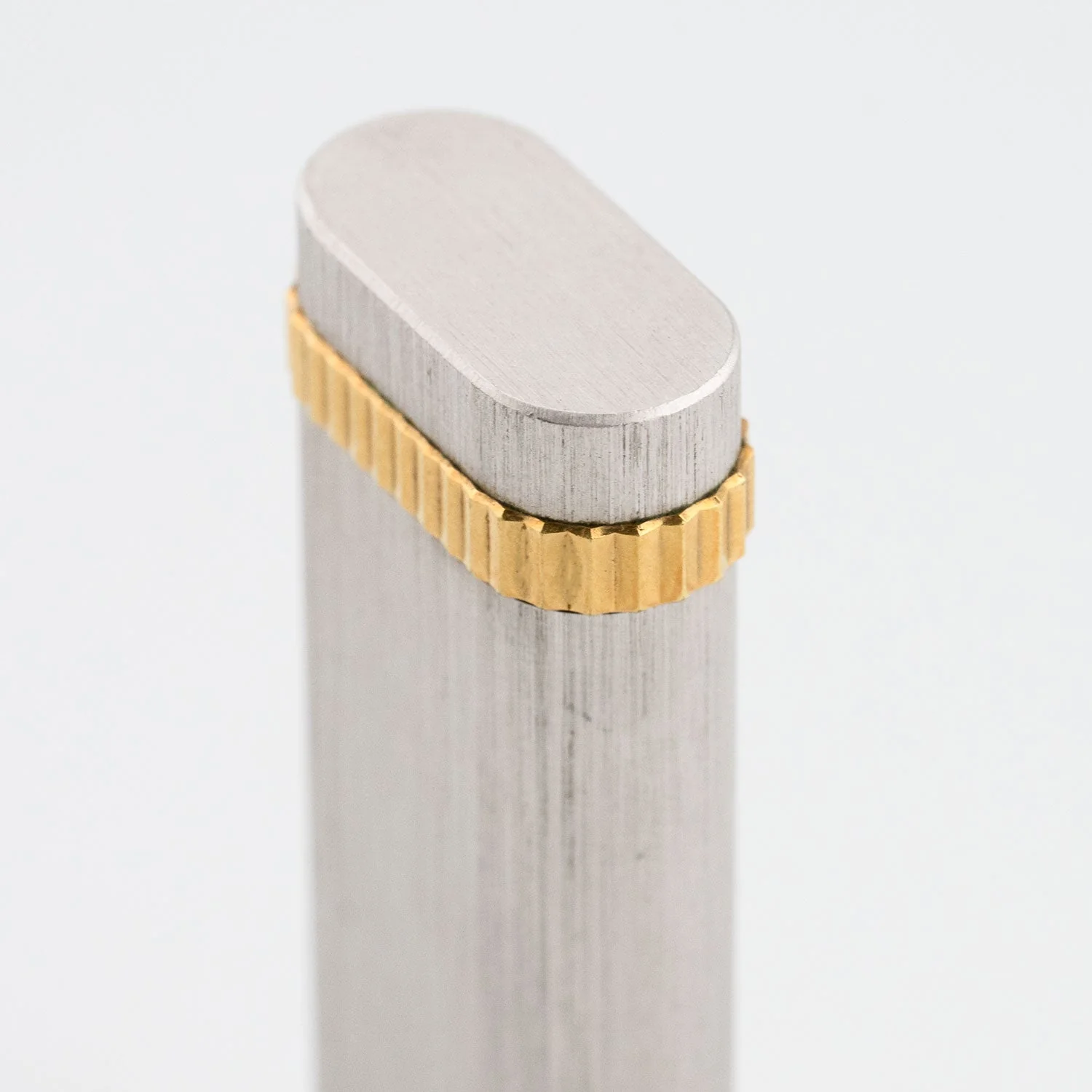 Lighter Brushed Silver with Ribbed Gold Band - Les Must de Cartier - Image 2