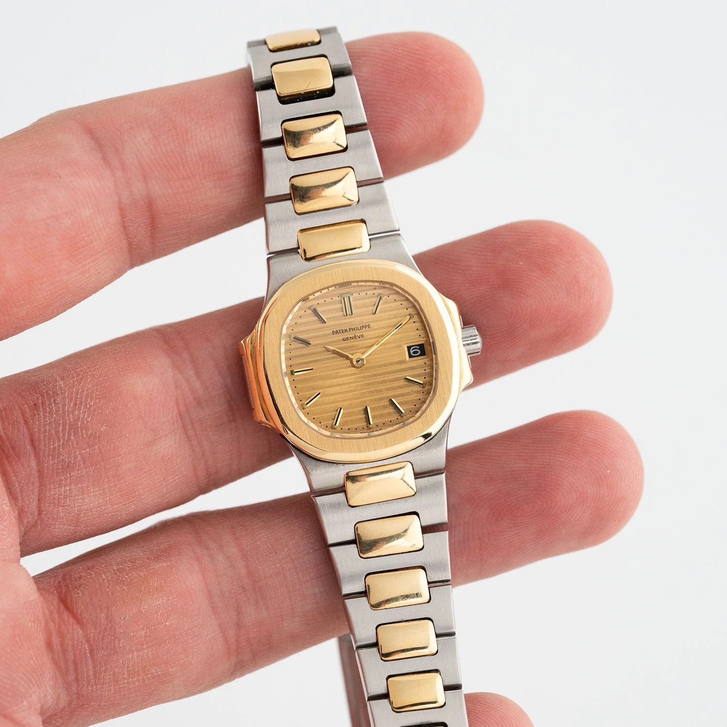 Nautilus Lady Bicolor Golden Dial LC100 1986 - 4700/001 - Image 7