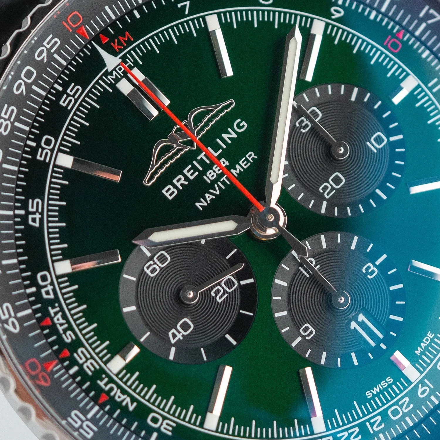 Navitimer 1 B01 Chronograph 46mm 2024 - AB0137241L1P1 - Image 3