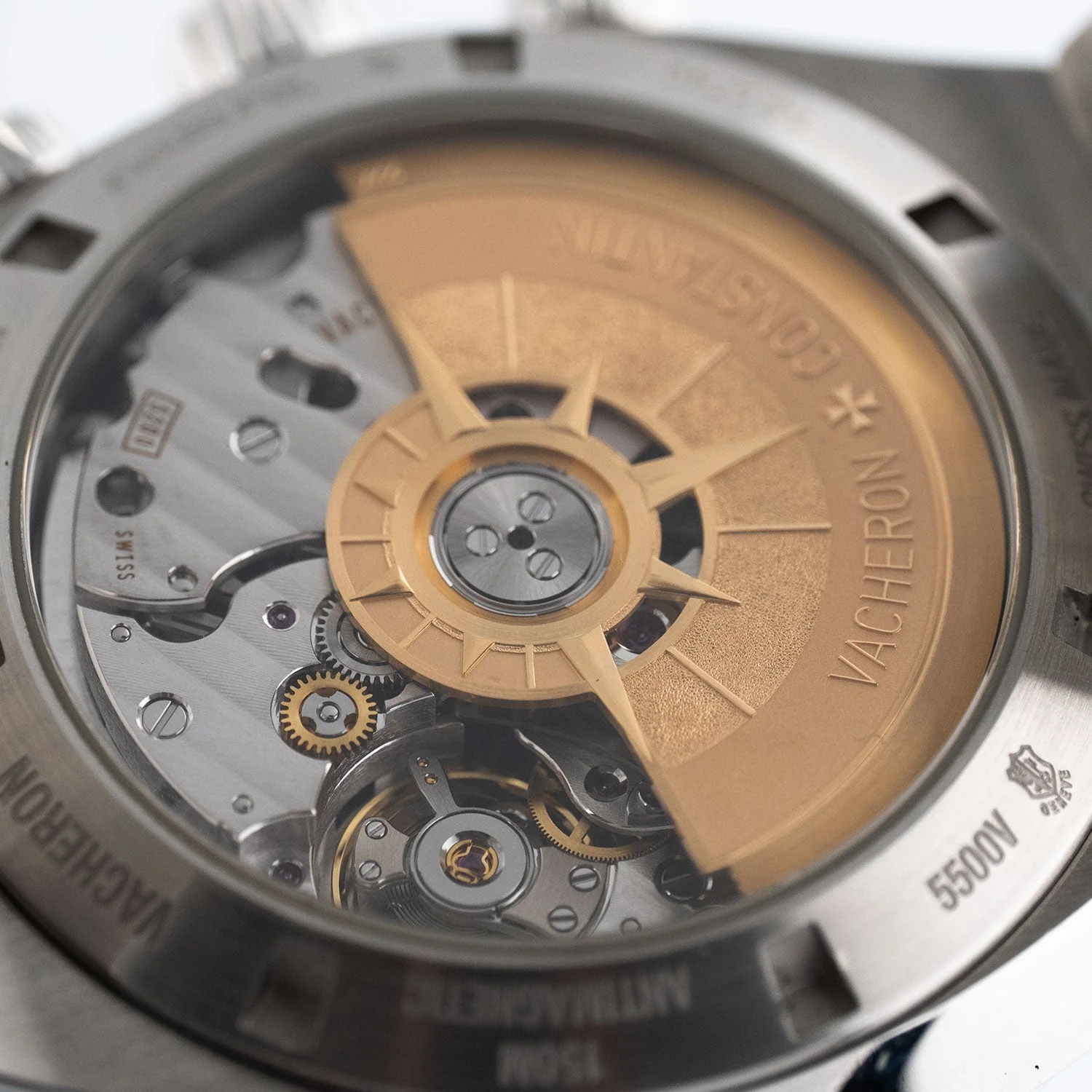 Overseas Chronograph 2019 - 5500V/110A-B075 - Image 8