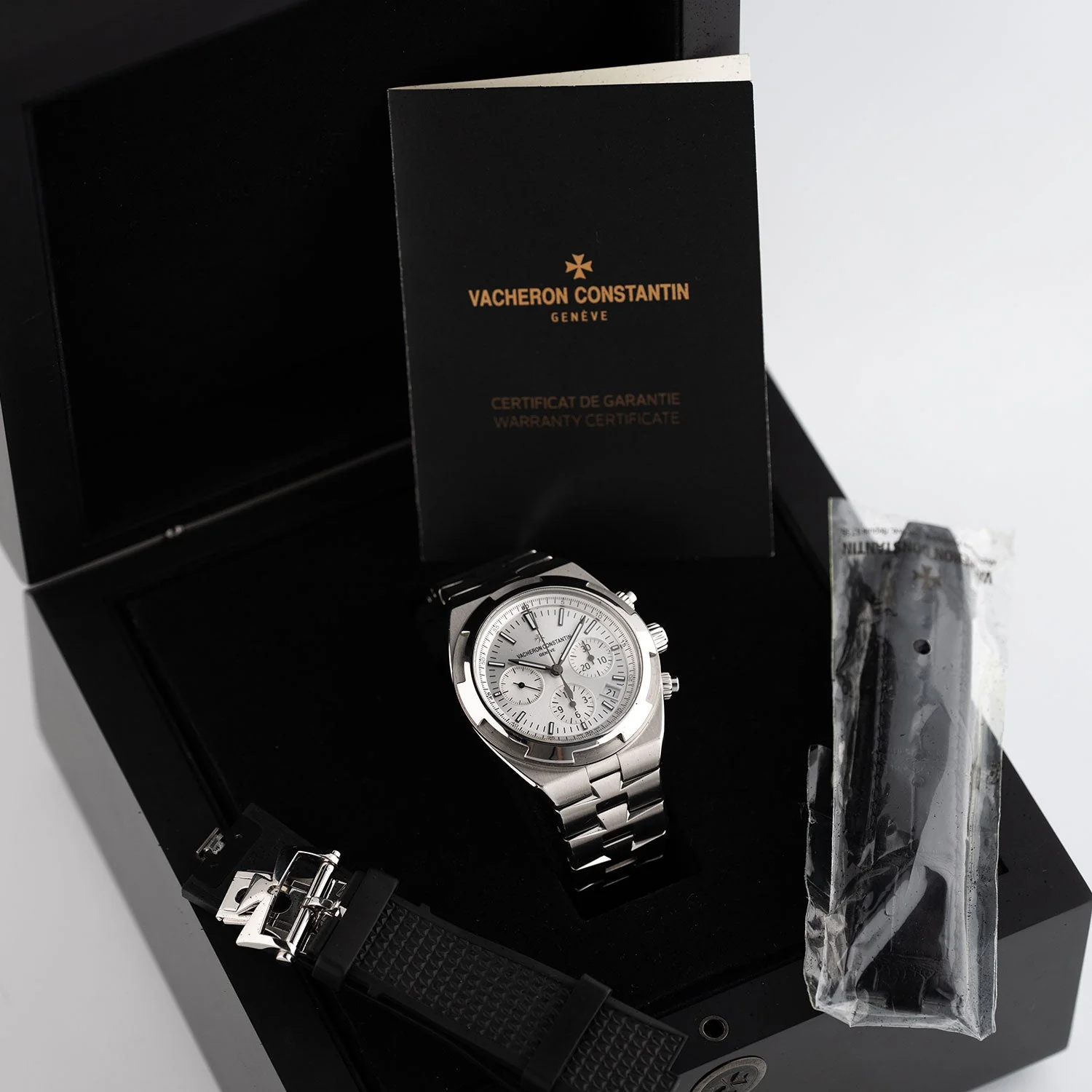 Overseas Chronograph 2019 - 5500V/110A-B075 - Image 9