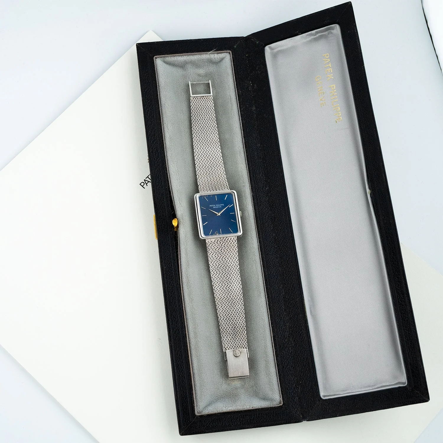 Rectangular White Gold Rare Blue Enamel Dial 1978 - 3599 - Image 8