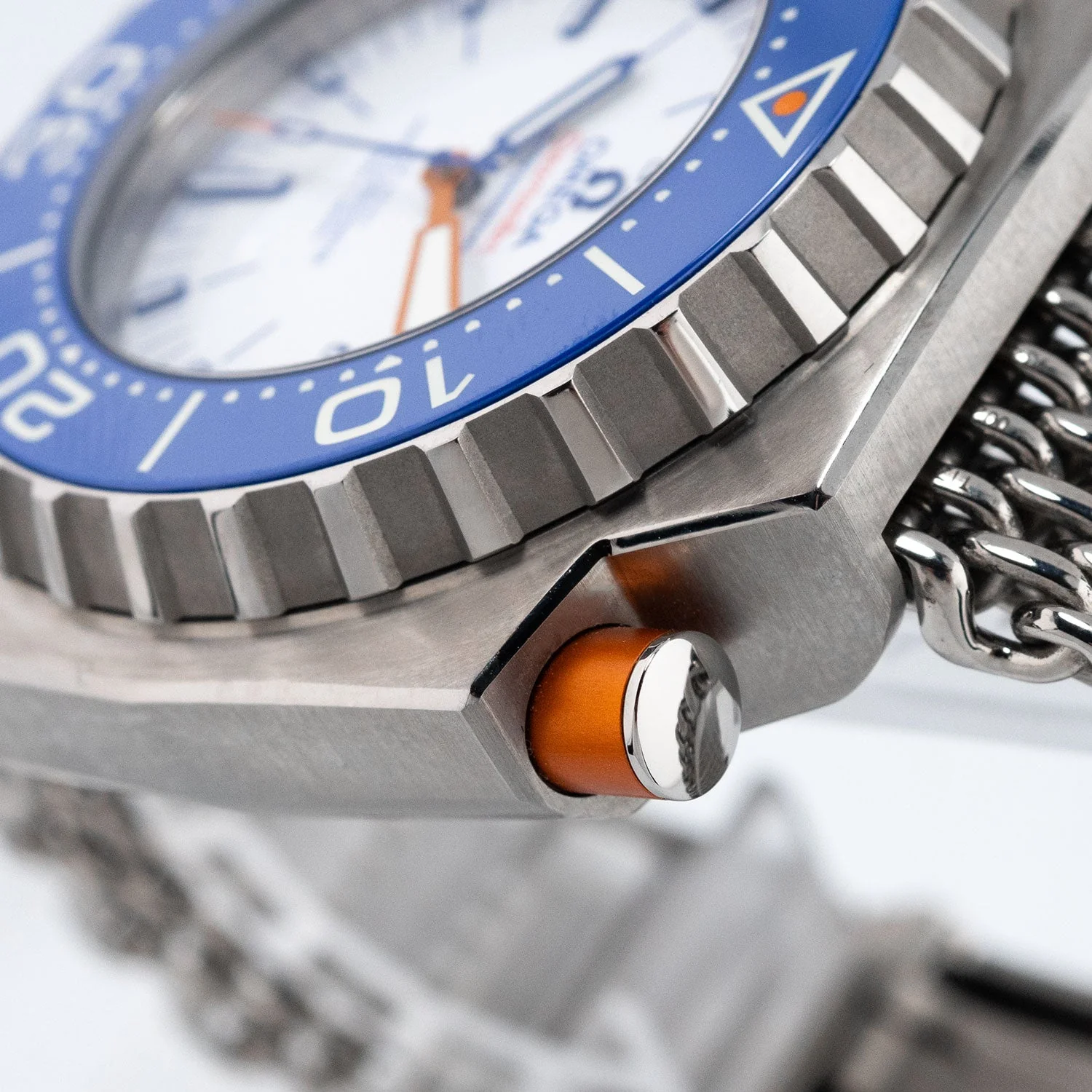 Seamaster PloProf 55x45mm Titanium 2022 - 227.90.55.21.04.001 - Image 4