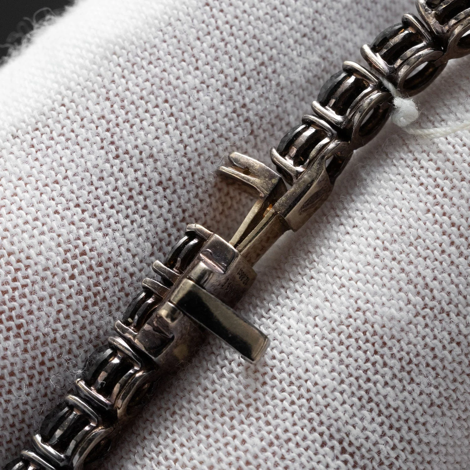 Tennis bracelet 750 white gold 37 black diamonds 21.09ct 19.5cm - Image 4