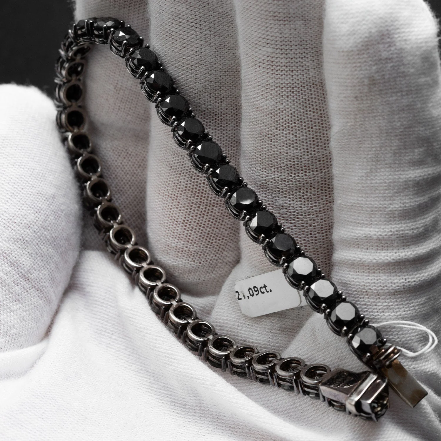 Tennis bracelet 750 white gold 44 black diamonds 12.88ct 19cm - Image 2