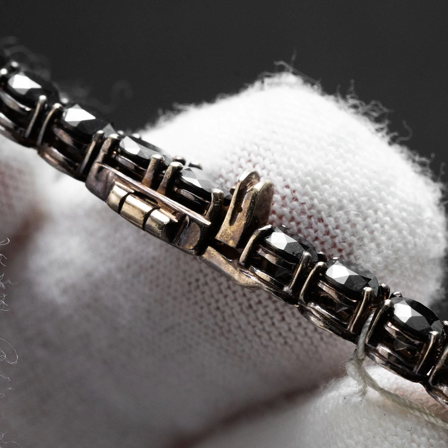 Tennis bracelet 750 white gold 44 black diamonds 12.88ct 19cm - Image 4