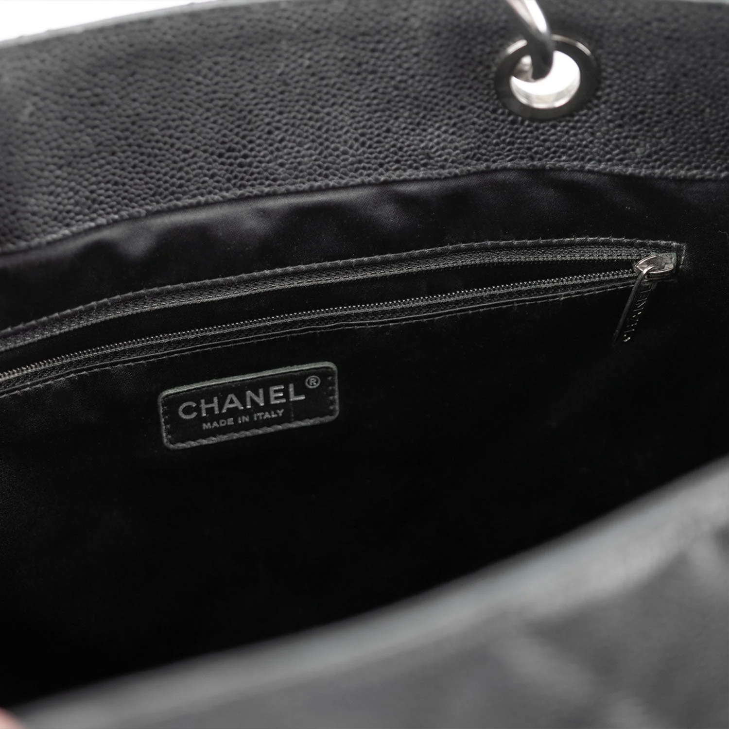 Vintage Leather Shoulder Bag - Image 5